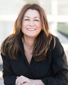 Jeanne Bliss headshot Jeanne Bliss headshot