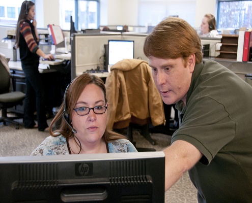 call-center-agent-with-employee